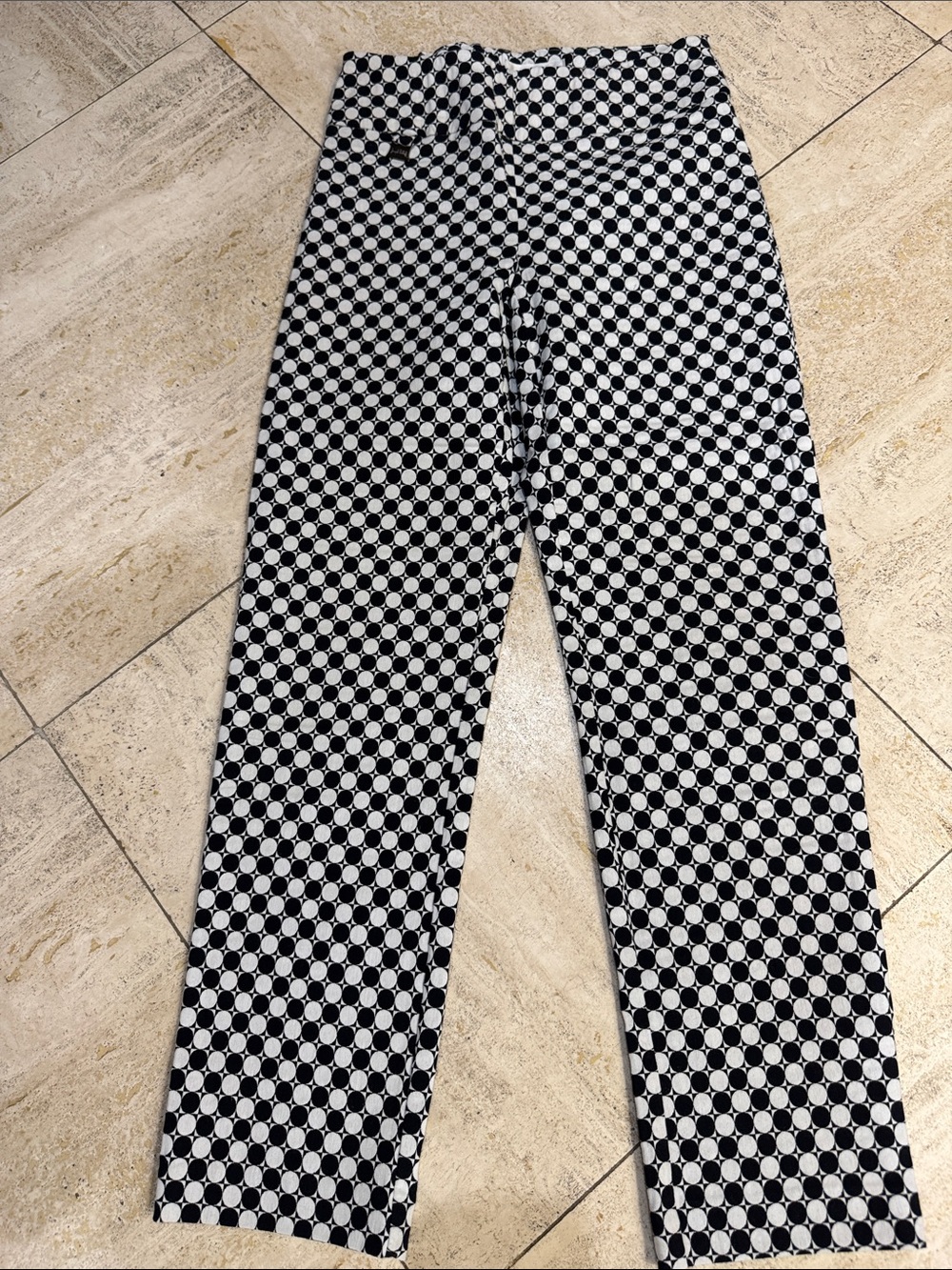Joseph Ribkoff Black and White Geometric Capris